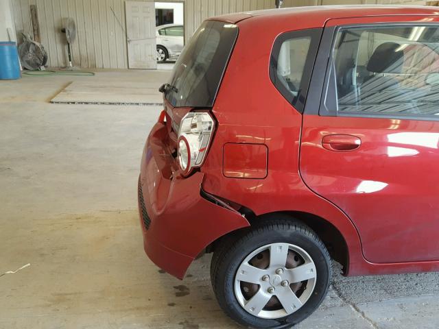 KL1TD6DE6BB190430 - 2011 CHEVROLET AVEO LS MAROON photo 9