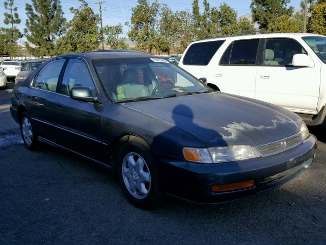 1HGCE6674TA027210 - 1996 HONDA ACCORD EX GREEN photo 1