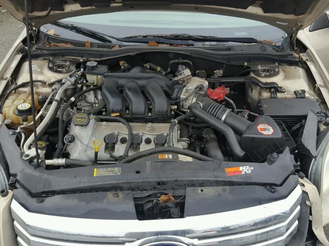 3FAHP08198R220203 - 2008 FORD FUSION SEL TAN photo 7