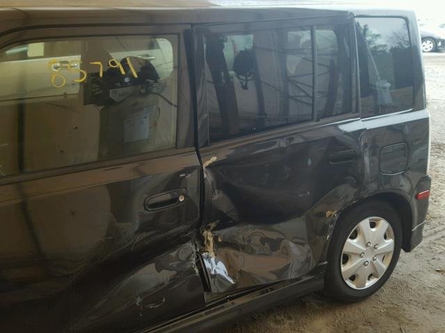 JTLKT334850187032 - 2005 TOYOTA SCION XB 黑色 照片 9