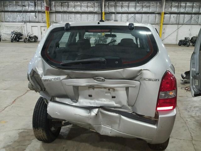 KM8JM12B89U113273 - 2009 HYUNDAI TUCSON GLS SILVER photo 9