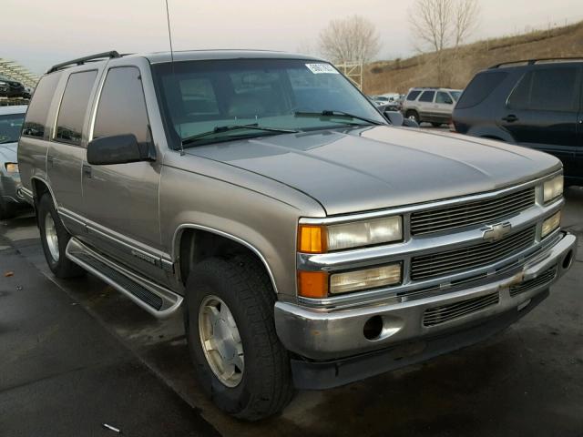 1GNEK13R1XJ404078 - 1999 CHEVROLET TAHOE K150 SILVER photo 1