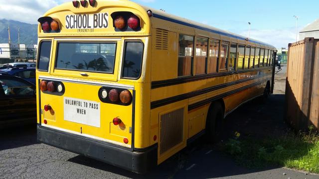 1BABNBPA41F090768 - 2001 BLUE BIRD SCHOOL BUS YELLOW photo 4