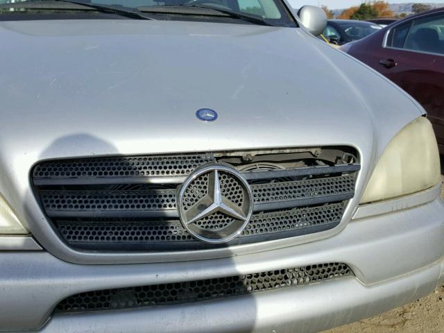 4JGAB72E6YA198794 - 2000 MERCEDES-BENZ ML 430 银色 照片 9