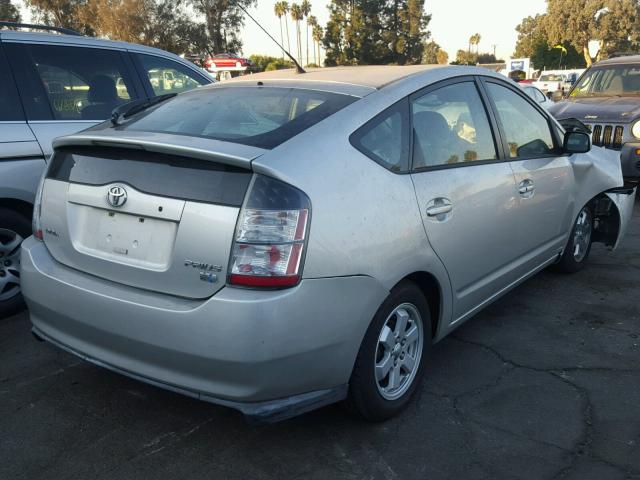 JTDKB20UX53083797 - 2005 TOYOTA PRIUS SILVER photo 4