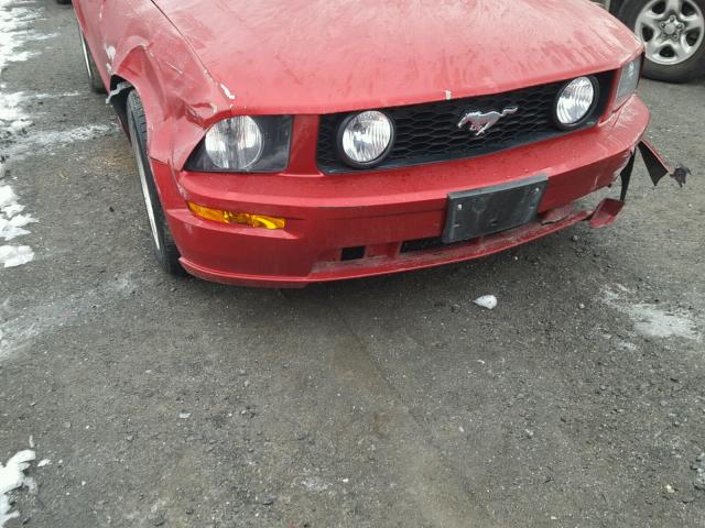 1ZVHT82H555108701 - 2005 FORD MUSTANG GT RED photo 9