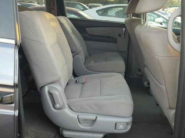 5FNRL5H21FB121180 - 2015 HONDA ODYSSEY LX GRAY photo 6