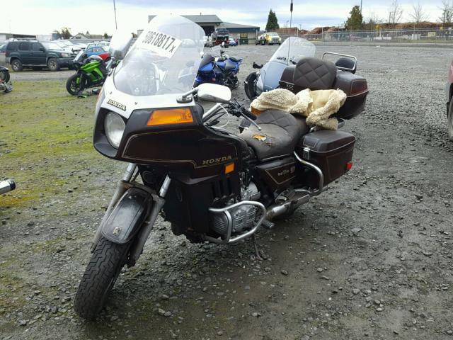 1HFSC0217DA303675 - 1983 HONDA GL1100 I BROWN photo 2