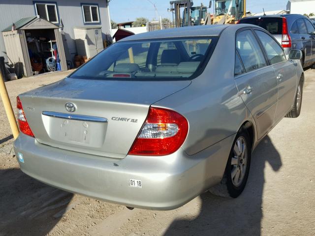 JTDBE30K020072090 - 2002 TOYOTA CAMRY LE SILVER photo 4