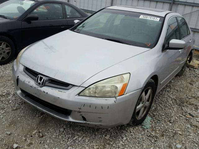 1HGCM56663A037743 - 2003 HONDA ACCORD EX SILVER photo 2