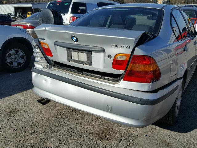 WBAEV33413KL88823 - 2003 BMW 325 I SILVER photo 9