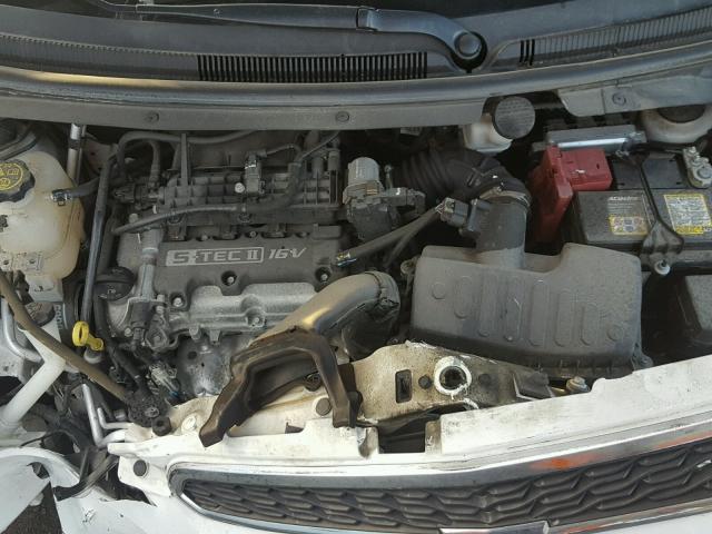 KL8CD6S95FC765429 - 2015 CHEVROLET SPARK 1LT Белый фото 7