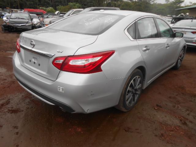 1N4AL3AP6HC140868 - 2017 NISSAN ALTIMA 2.5 SILVER photo 4