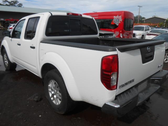 1N6AD0EV1GN790321 - 2016 NISSAN FRONTIER S WHITE photo 3