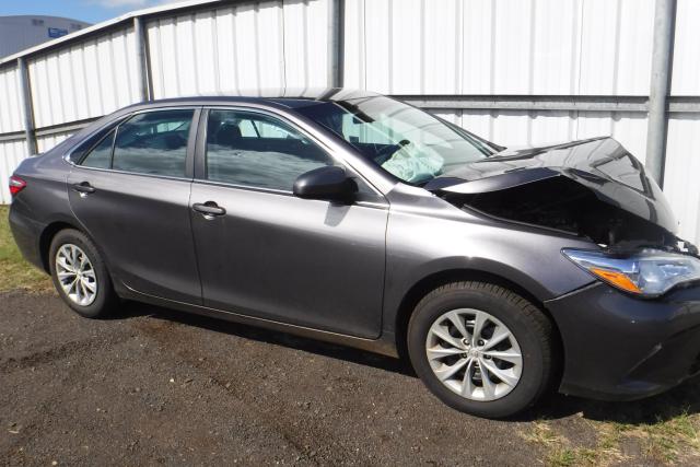 4T1BF1FK9HU342620 - 2017 TOYOTA CAMRY LE ნაცრისფერი ფოტო 1