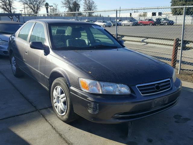 4T1BF22KXYU946494 - 2000 TOYOTA CAMRY LE ნაცრისფერი ფოტო 1