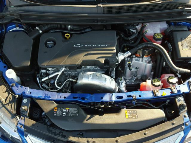 1G1RD6S52JU114821 - 2018 CHEVROLET VOLT PREMI BLUE photo 7