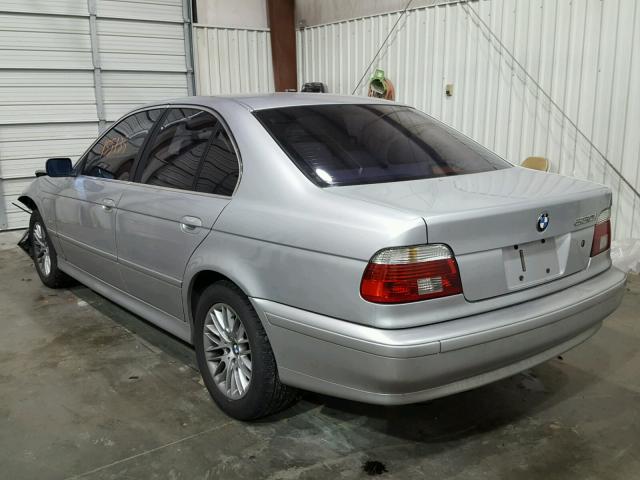 WBADT63453CK38016 - 2003 BMW 530 I AUTO SILVER photo 3