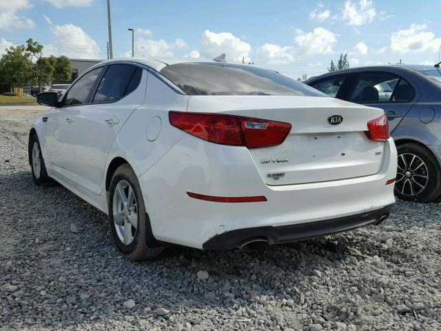 KNAGM4A77F5554120 - 2015 KIA OPTIMA LX WHITE photo 3