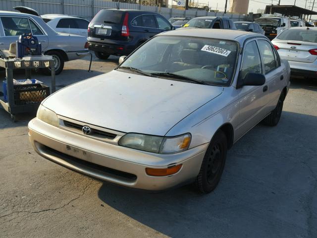 1NXBA02E0VZ648562 - 1997 TOYOTA COROLLA BA GOLD photo 2