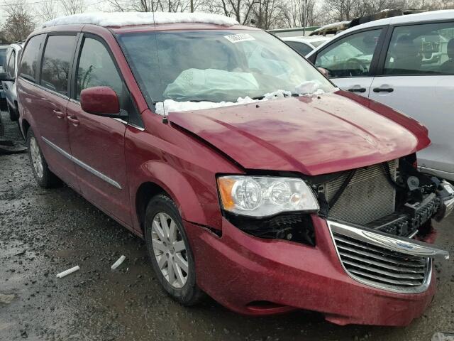 2C4RC1BG1FR583384 - 2015 CHRYSLER TOWN & COU RED photo 1