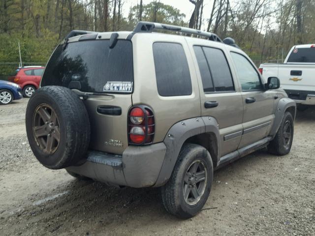 1J4GL38KX6W281138 - 2006 JEEP LIBERTY RE BEIGE photo 4