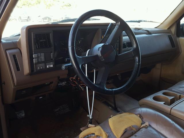 1GNFK16K1RJ365160 - 1994 CHEVROLET SUBURBAN K BLUE photo 9