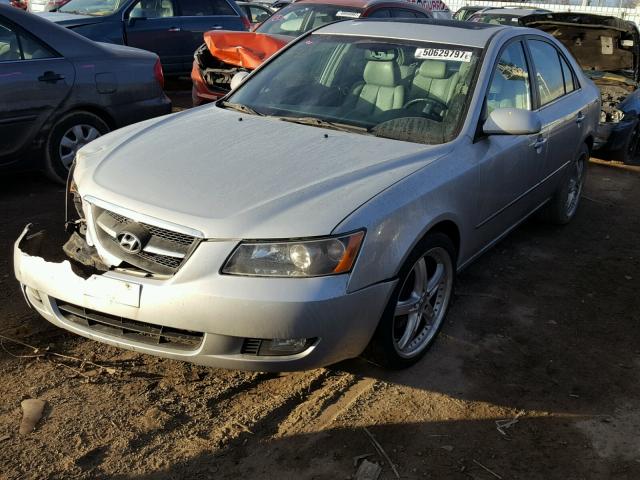 5NPEU46FX8H335651 - 2008 HYUNDAI SONATA SE SILVER photo 2