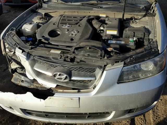 5NPEU46FX8H335651 - 2008 HYUNDAI SONATA SE SILVER photo 7