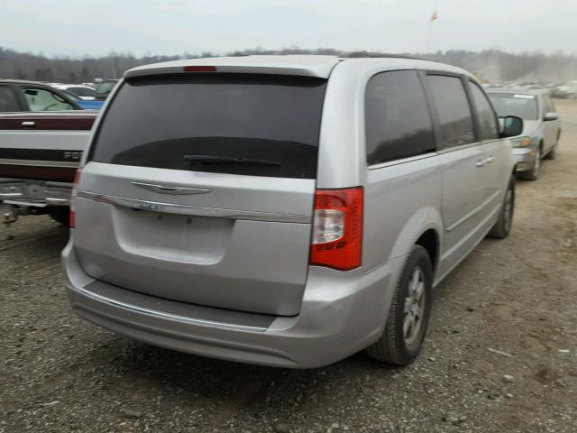2C4RC1BG4CR330717 - 2012 CHRYSLER TOWN & COU SILVER photo 4