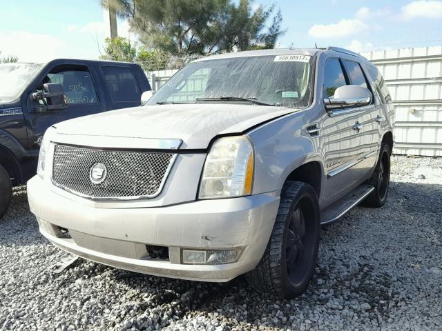 1GYFK63827R163421 - 2007 CADILLAC ESCALADE L SILVER photo 2