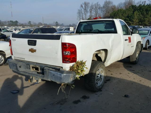 1GC0CVCG9DF245542 - 2013 CHEVROLET SILVERADO WHITE photo 4