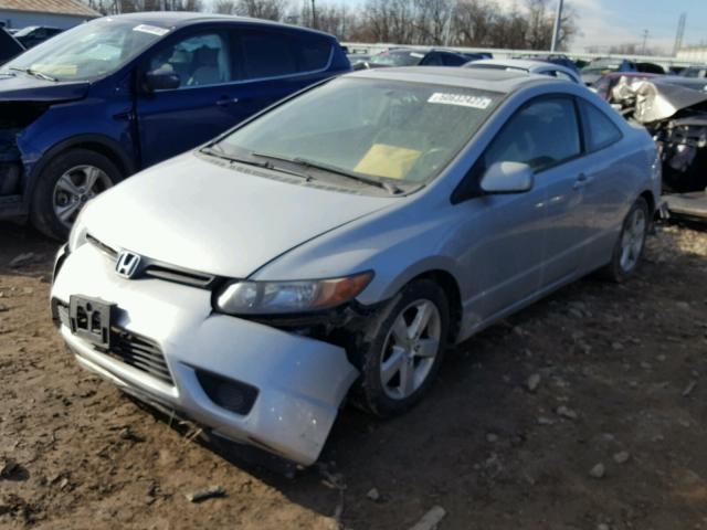 2HGFG12828H573389 - 2008 HONDA CIVIC EX Gümüş foto 2