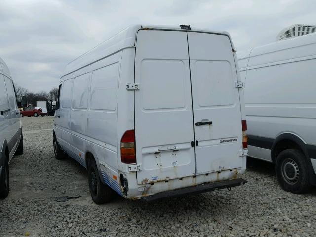 WD2PD744X45629281 - 2004 DODGE SPRINTER WHITE photo 3