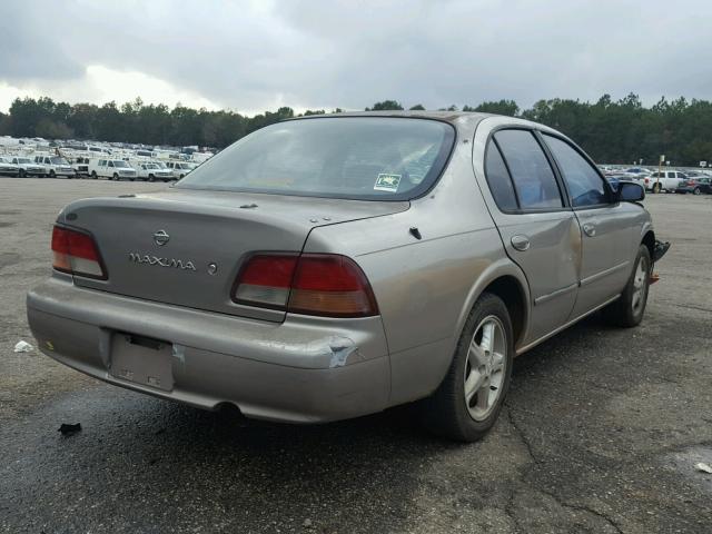 JN1CA21D4WT534555 - 1998 NISSAN MAXIMA GLE SILVER photo 4