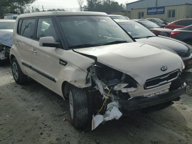 KNDJT2A56D7506379 - 2013 KIA SOUL CREAM photo 9