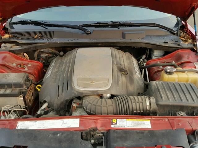 2C3KA63H57H691563 - 2007 CHRYSLER 300C RED photo 7