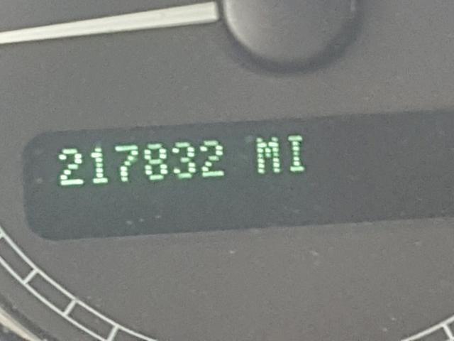 2G4WD532551345699 - 2005 BUICK LACROSSE C SILVER photo 8