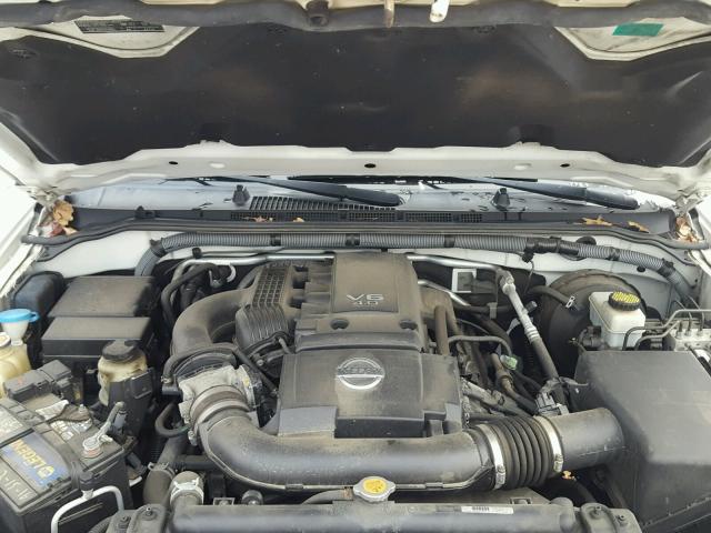 1N6AD0EV8AC447377 - 2010 NISSAN FRONTIER C WHITE photo 7