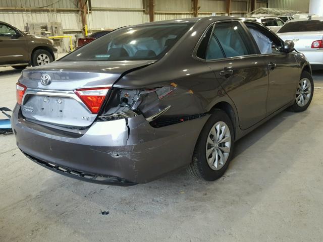 4T4BF1FK6GR543623 - 2016 TOYOTA CAMRY LE BROWN photo 4