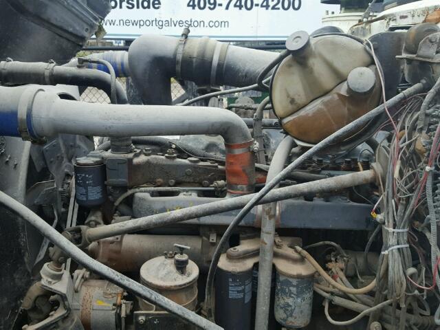 1M2P264C2VM023081 - 1997 MACK 600 RD600 WHITE photo 7