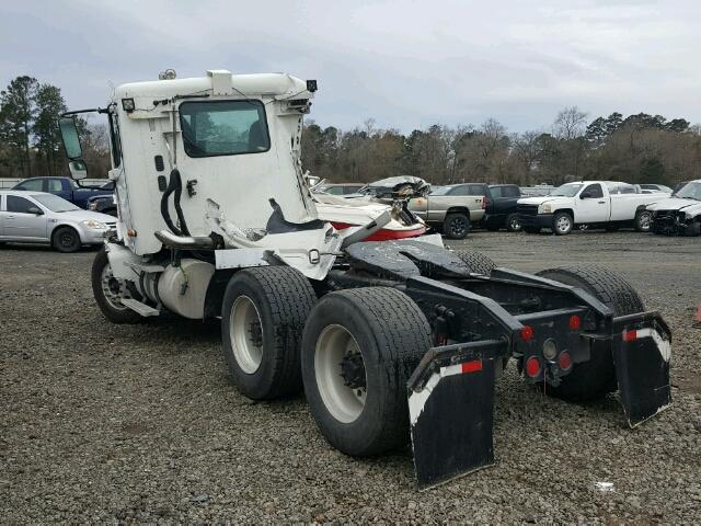 1FUJA6CV24LL97011 - 2004 FREIGHTLINER CONVENTION WHITE photo 3