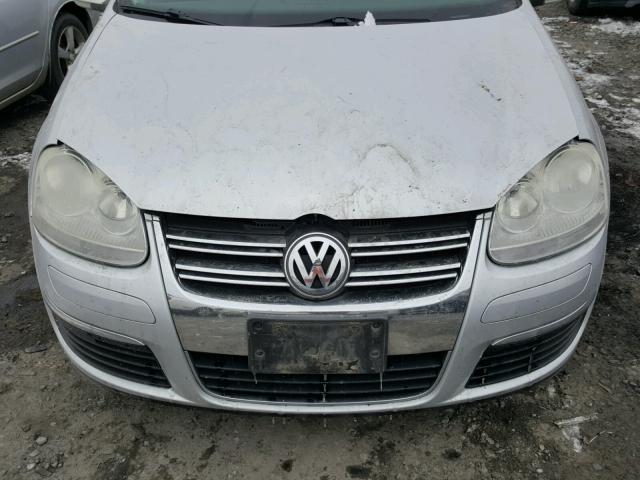 3VWRZ71KX8M059472 - 2008 VOLKSWAGEN JETTA SE SILVER photo 7