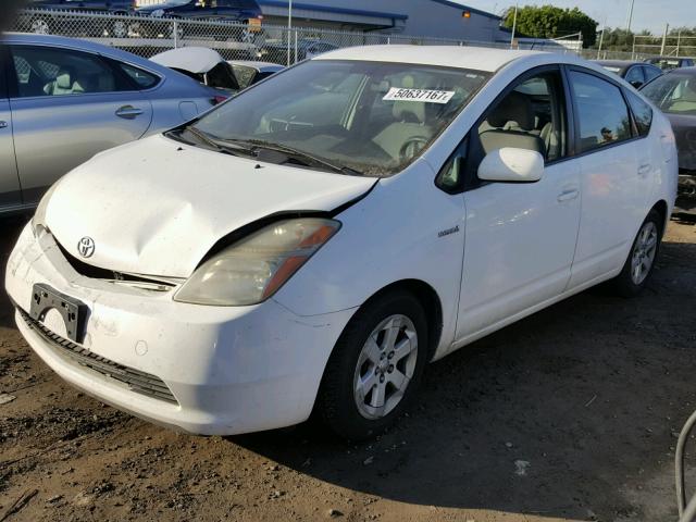 JTDKB20U677554212 - 2007 TOYOTA PRIUS WHITE photo 2