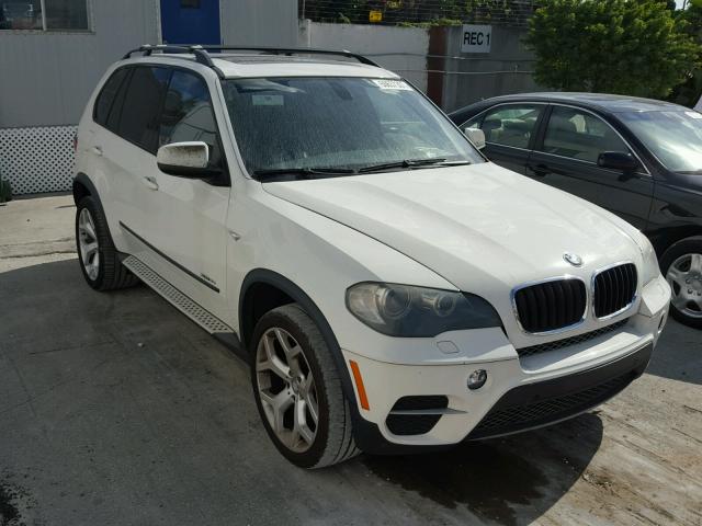 5UXZV4C59BL412750 - 2011 BMW X5 XDRIVE3 WHITE photo 1