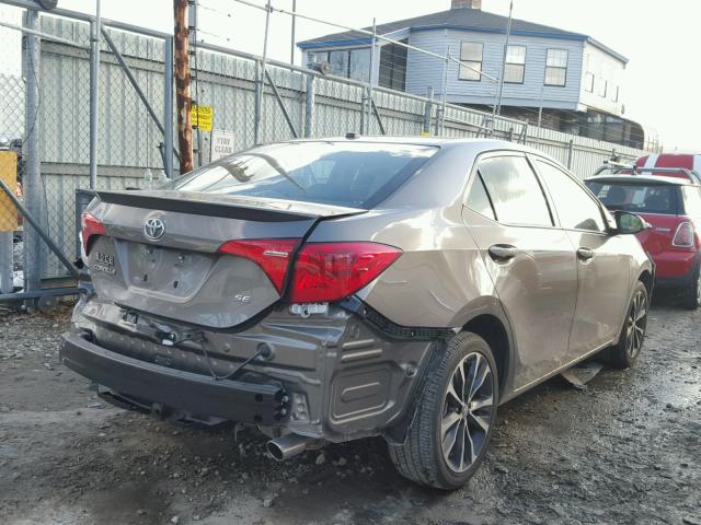 2T1BURHE7HC751065 - 2017 TOYOTA COROLLA L GRAY photo 4