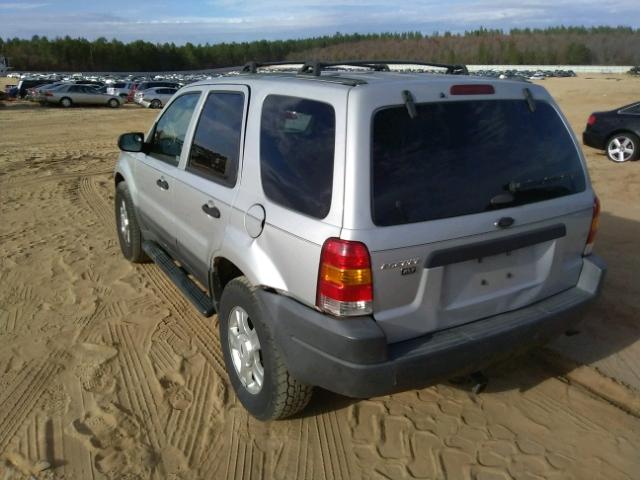 1FMYU03153KC35848 - 2003 FORD ESCAPE XLT SILVER photo 3