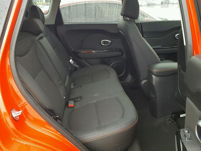 KNDJX3AAXH7472329 - 2017 KIA SOUL ! ORANGE photo 6