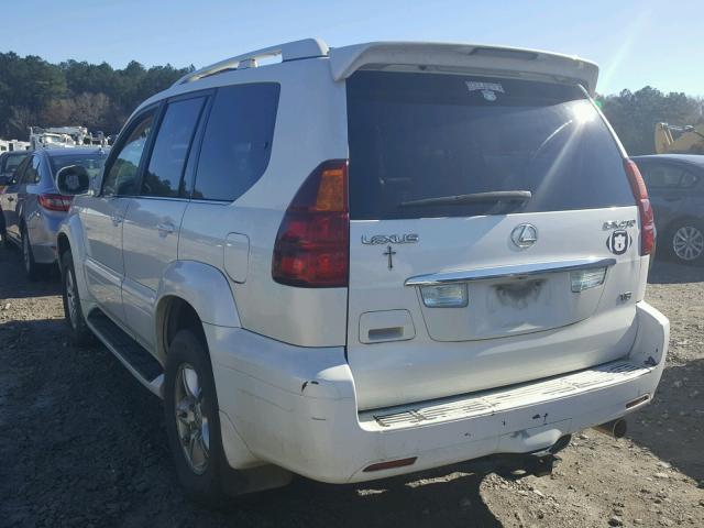 JTJBT20X950075552 - 2005 LEXUS GX 470 WHITE photo 3