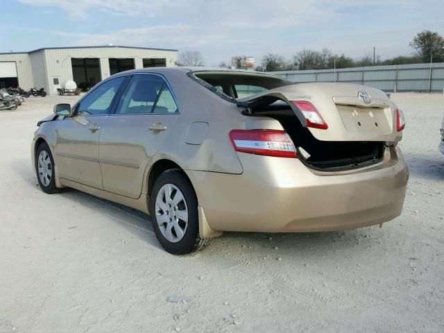 4T1BF3EK0BU156033 - 2011 TOYOTA CAMRY BASE GOLD photo 3